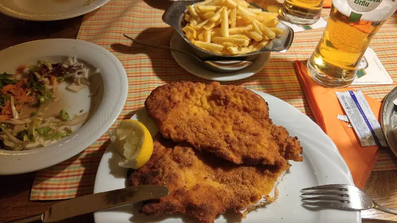 Ivan Pushkarov_Gasthof Zur Sonne_Stuttgart_recensione