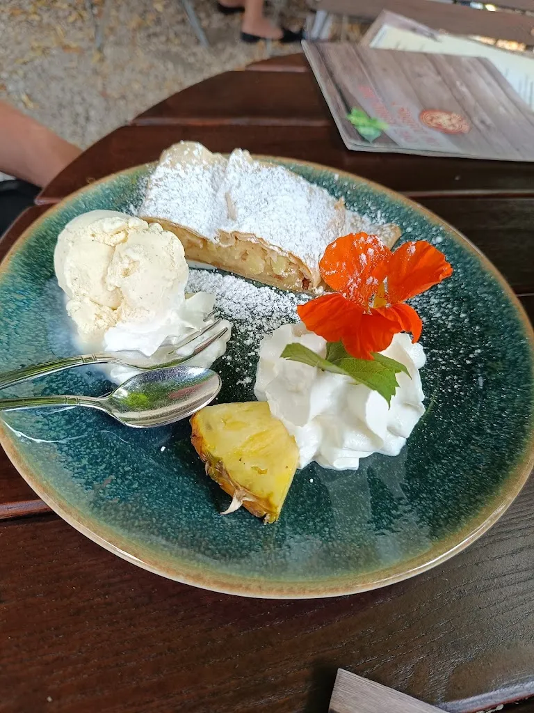 Menu_D'r Löwen in Aitrach - Stoll-Pilger Gastronomie GbR_Aitrach_image_8