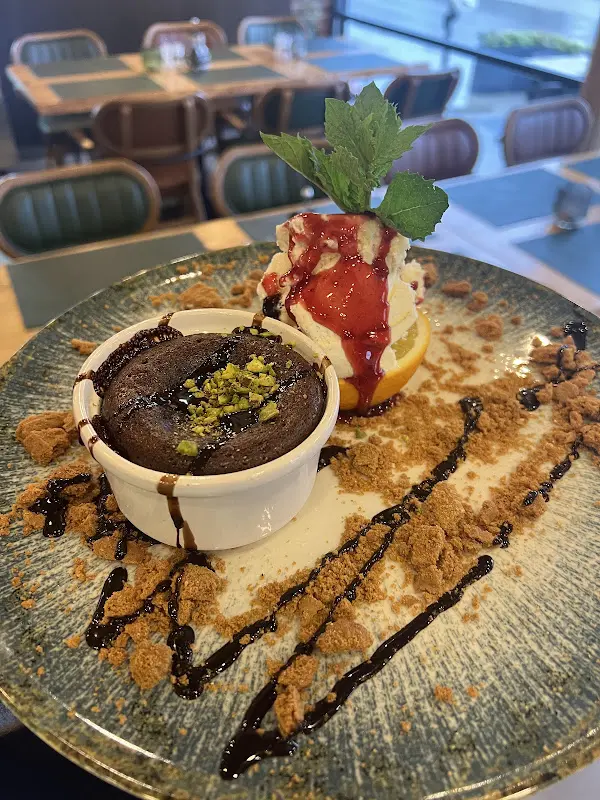 Bonema Restaurants BY TURHAN_Brenz_slider_image_3