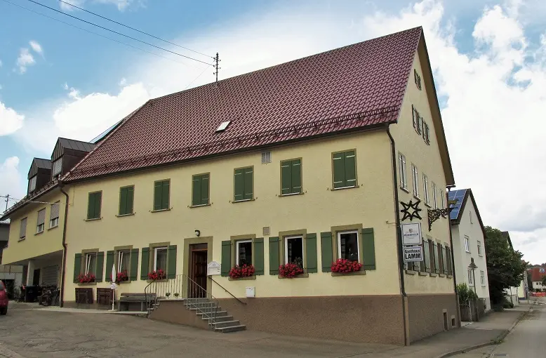 Lamm_Brenz_slider_image_2