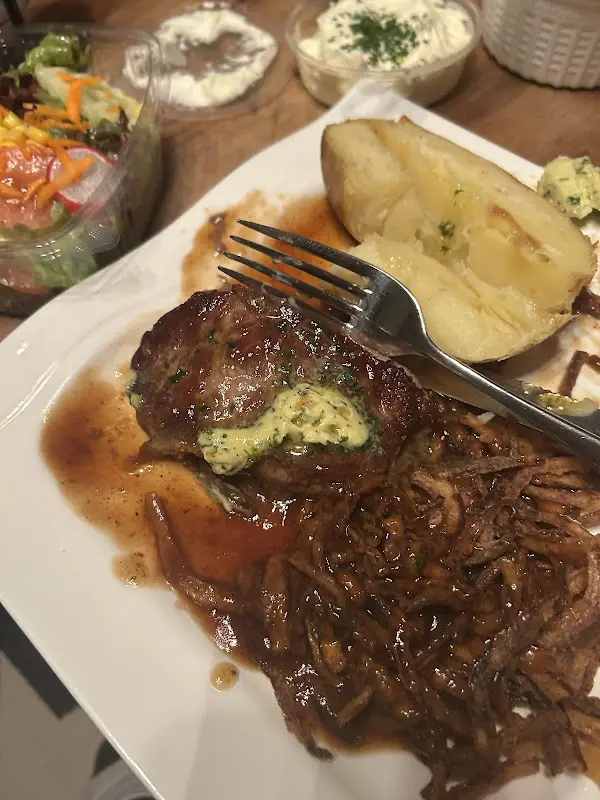 Anke Jahraus_B.A.R. Bar & Restaurant_Brenz_review