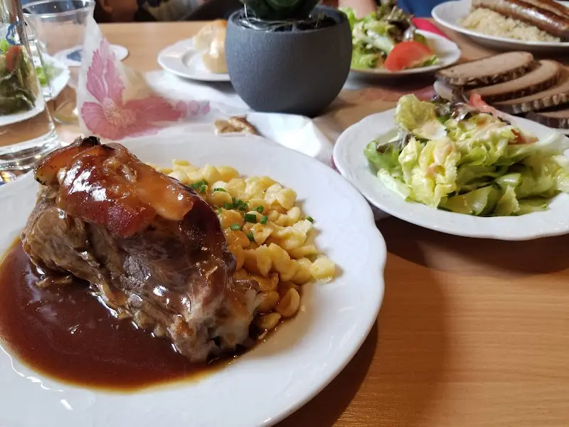 kara fung_Gaststätte Zur frischen Quelle_Spalt_review