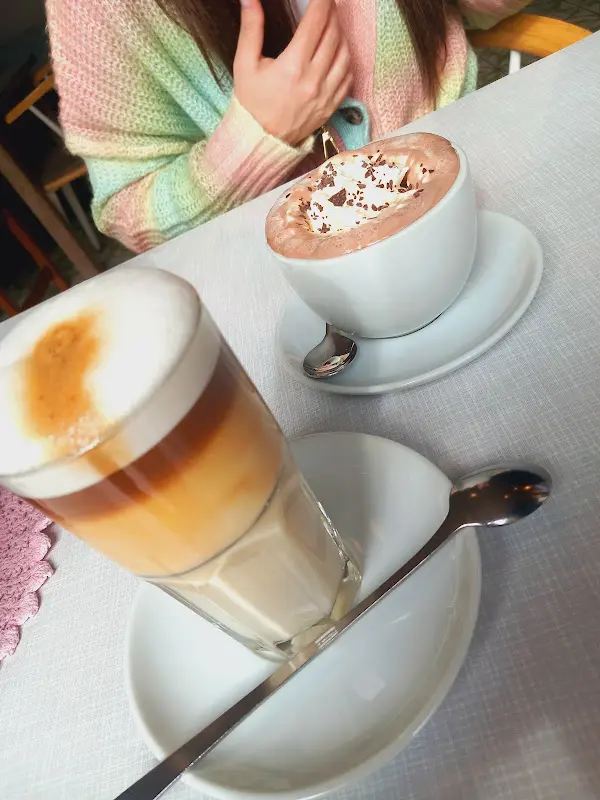 Mari A_bene Kaffee & Laden - Sven Latzel_Sonthofen_review