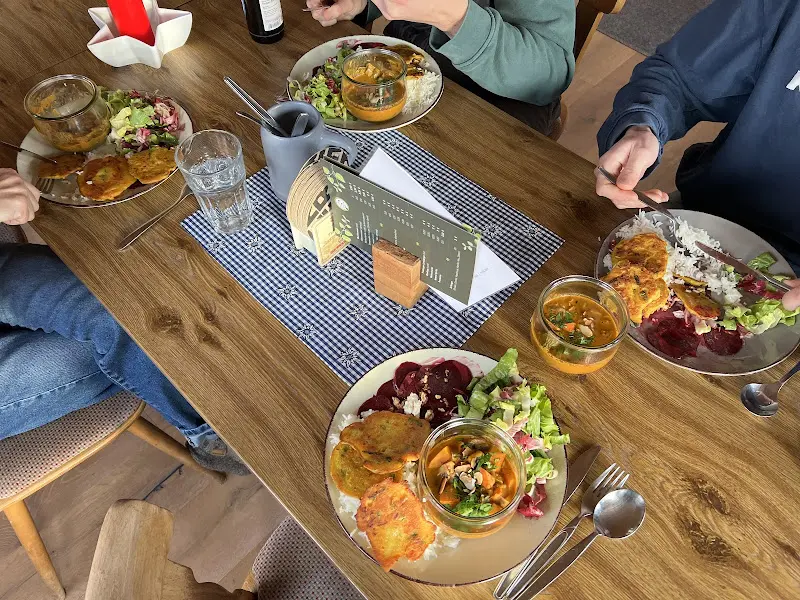 Jonas Haslach_Strausberghütte_Sonthofen_review