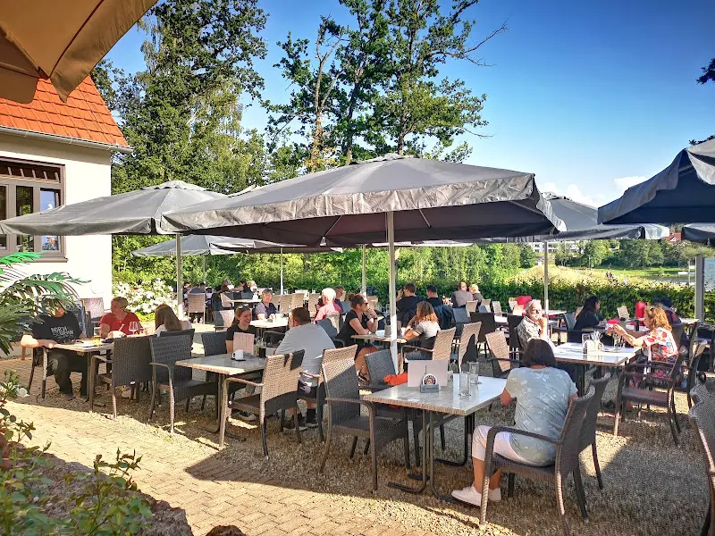 TWO SEASONS - ZUM SEEBLICK - SK Gastro & Events GmbH ristorante a Stadtlauringen