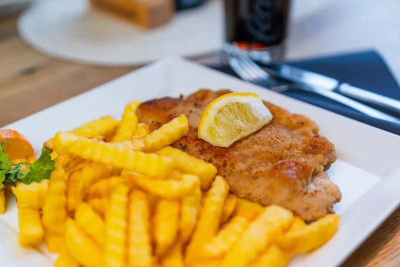 TWO SEASONS - ZUM SEEBLICK - SK Gastro & Events GmbH_Stadtlauringen_slider_image_3