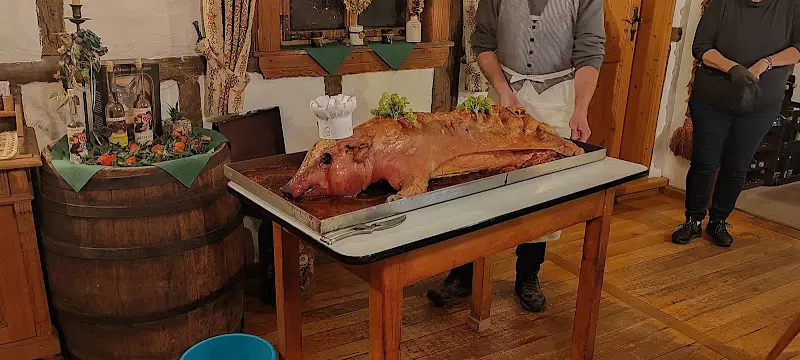 Gasthaus Zum Storch Familie Schneider Gasthaus ristorante a Stadtlauringen