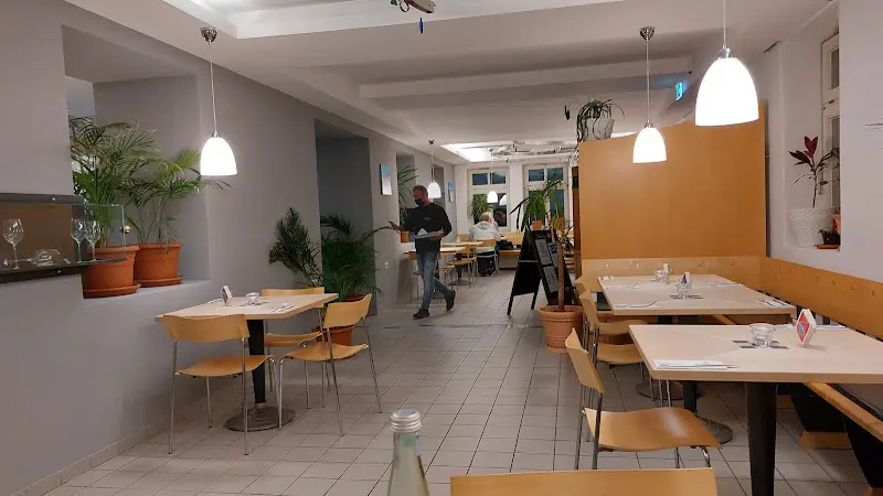 Sirtaki Greek Restaurant_Spiegelau_slider_image_1