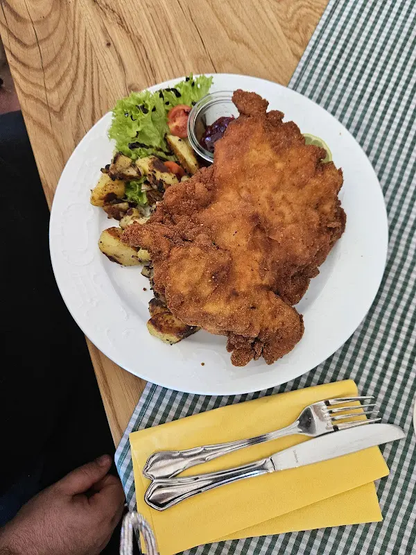 Eva Pisselhoy_Restaurant REHGoaß_Spiegelau_review