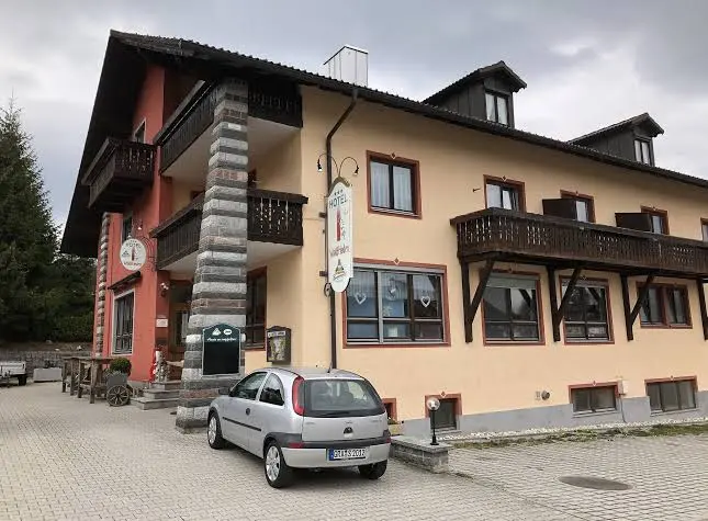 Hotel Waldfrieden restaurant in Spiegelau