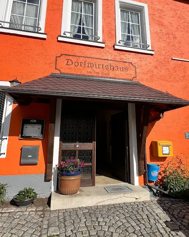Dorfwirtshaus Seuß restaurant in Stammbach