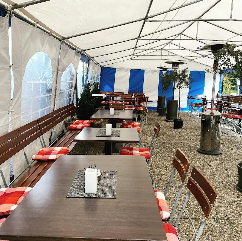 Restaurant Waldgaststätte Deuringen - Georgios Niras_Stadtbergen_slider_image_3