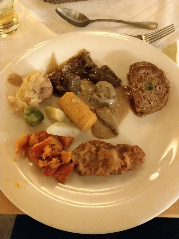 Chih-Ying Lee_Schlossgaststätte Wellenburg_Augsburg_review