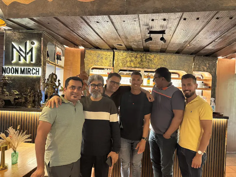 Manoj Sharma_Noon Mirch Indisches Restaurant_Augsburg_recensione