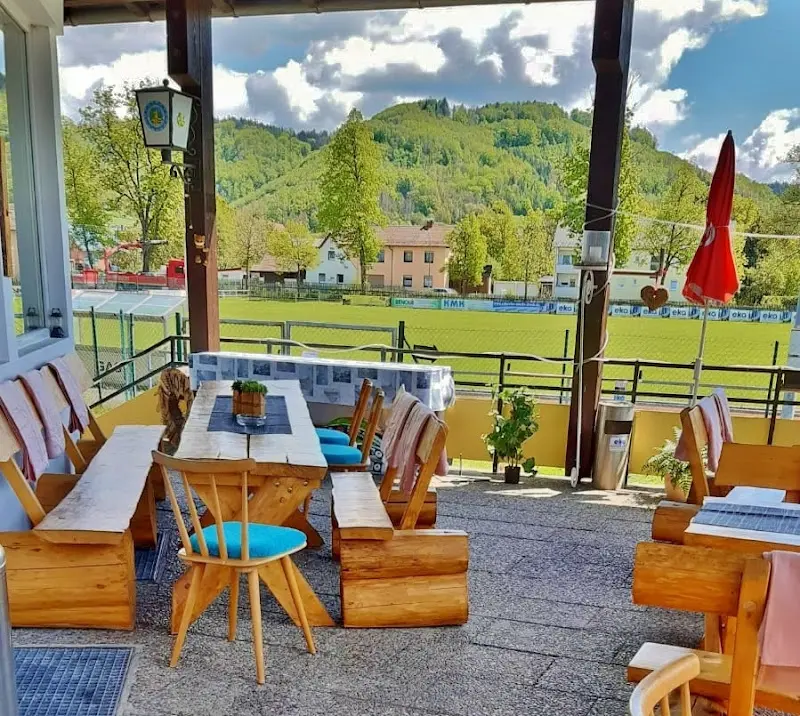 Gaststätte zum Steinachtal (ehem. TSV-Sportgaststätte)_Stadtsteinach_slider_image_1