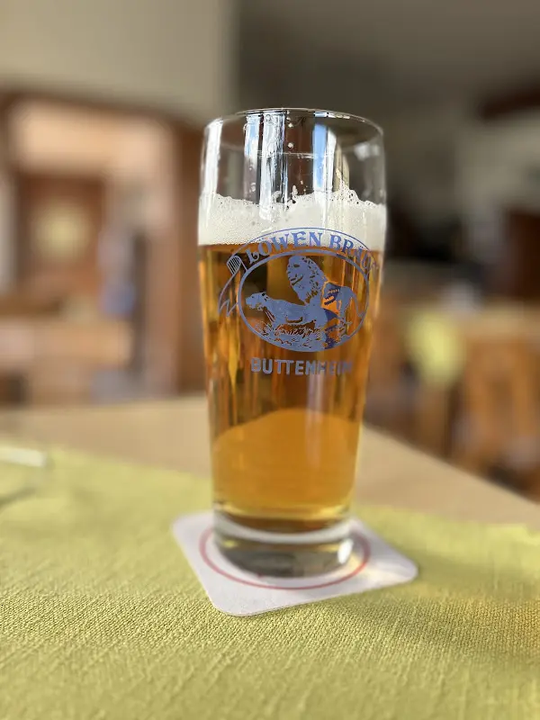 Hanspeter Müller_Schrenker Inn_Stadelhofen_review