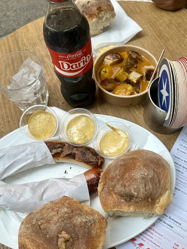 Anne Zambrano_Sternen Grill + Sternen Grill Restaurant im oberen Stock._Zürich_review