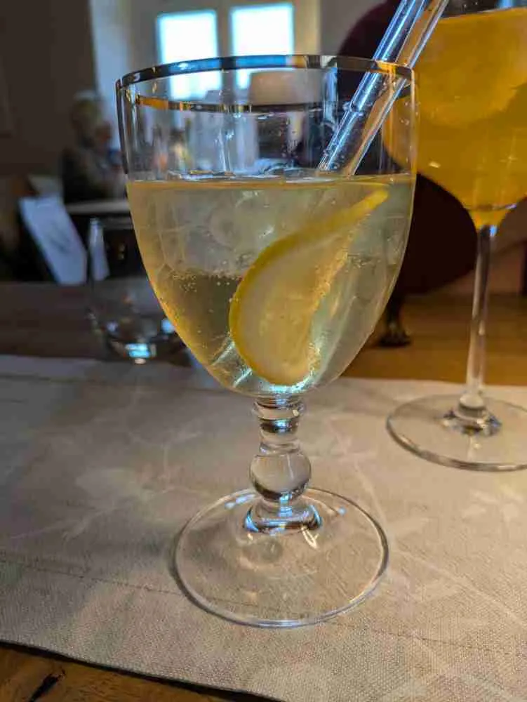 Uschi Neugebauer_Restaurant BergFink_Igersheim_review