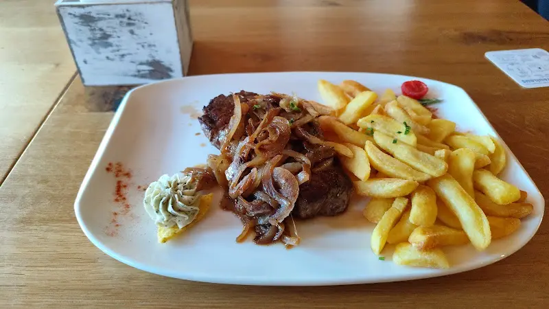 Benno Schneider Steakhouse & Partyservice_Bocklet_slider_image_2