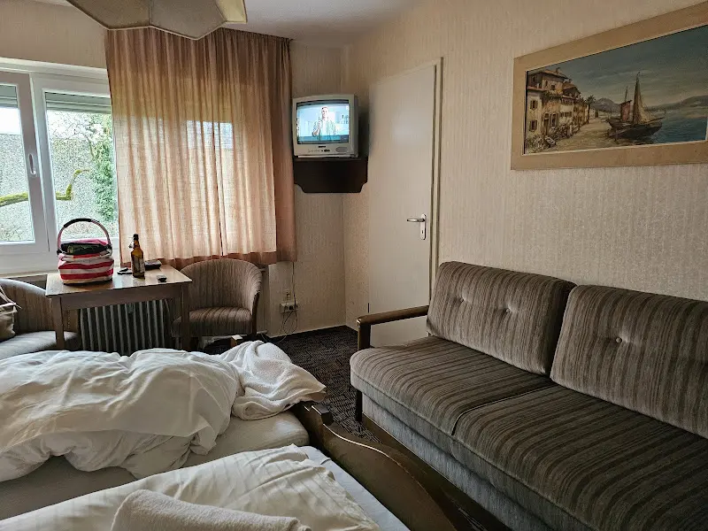 Blaue Grotte & Franken Hotel_Stegaurach_slider_image_2