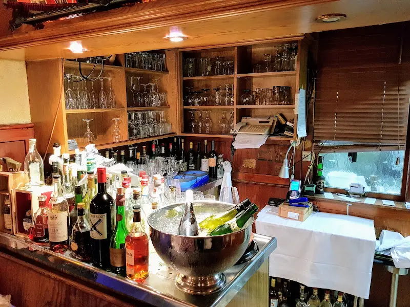 Zum Goldenen Stern restaurant in (Taunus)