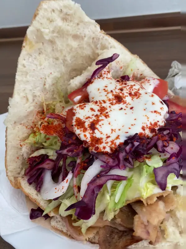 Steinbacher Kebaphaus restaurant in (Taunus)