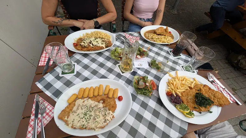 Ratsstube Edelweiss_Fernwald_slider_image_3