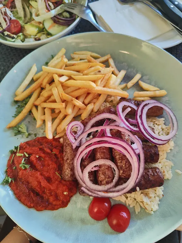 Ana Skok_Pizzeria Loni_(Taunus)_recensione