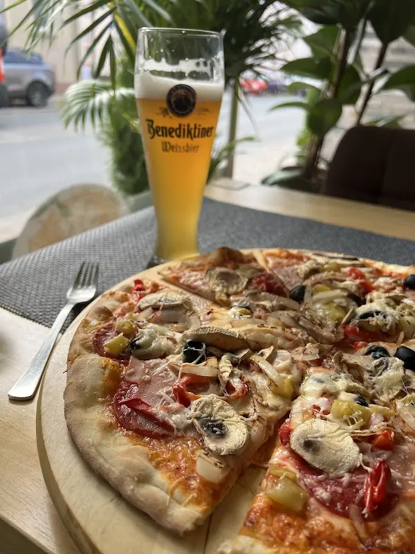 Andor Lazinica_Pizzeria Loni_(Taunus)_recensione