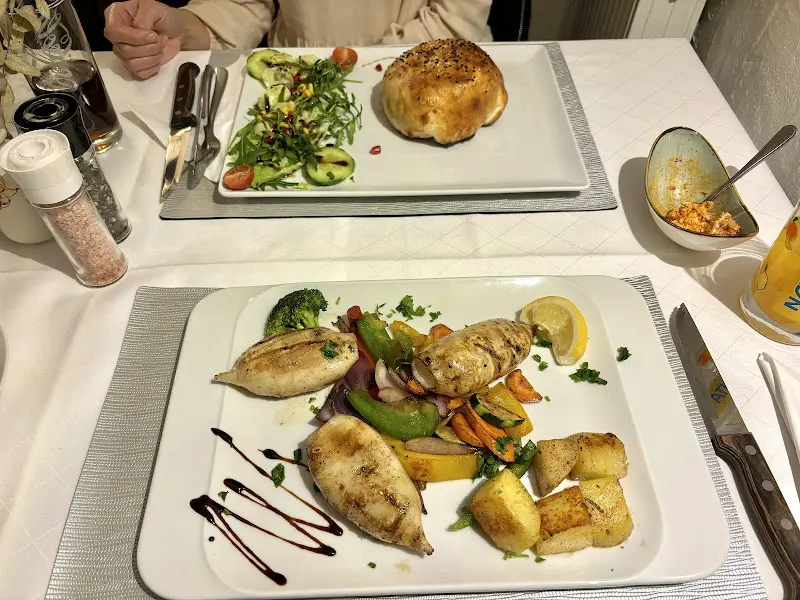 H. Walther_Mediterrana Palace_Stein_review