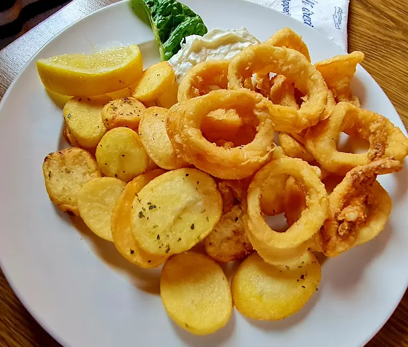 Oliver Schmitz_Zum Grünen Tal_Stein_Bewertung