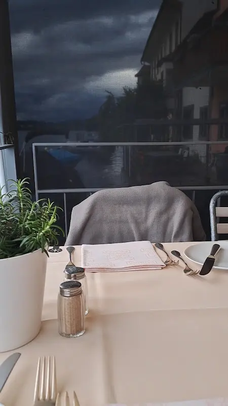 afrizal_Hotel Restaurant Rheinfels_Rhein_review