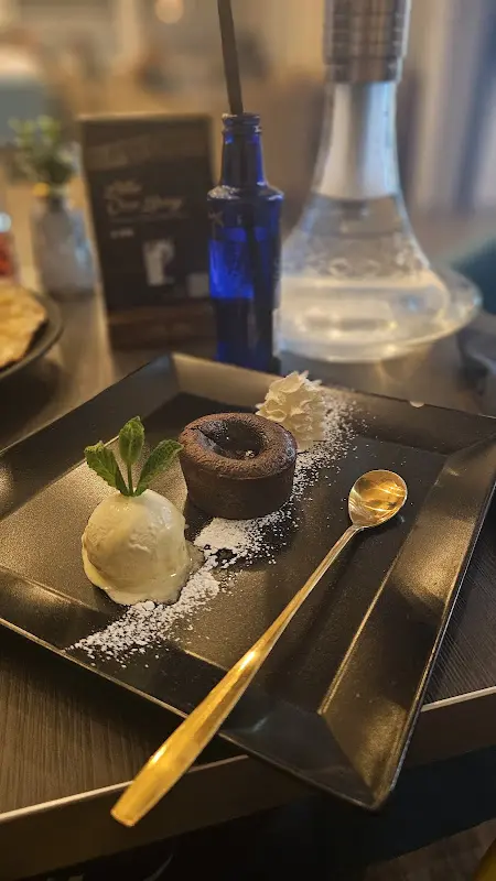 Sara_Ale 'Ora Lounge_Stein_review