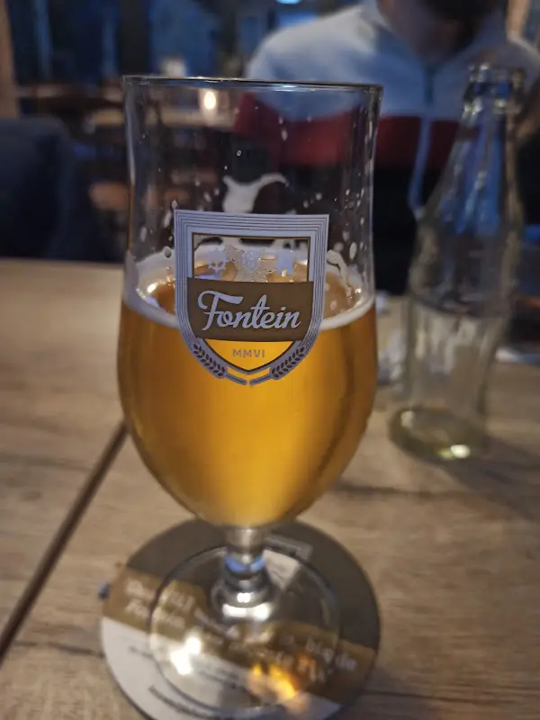 Patricia Cavalhieri Caliari_Gasterie de Fontein_Netherlands_review