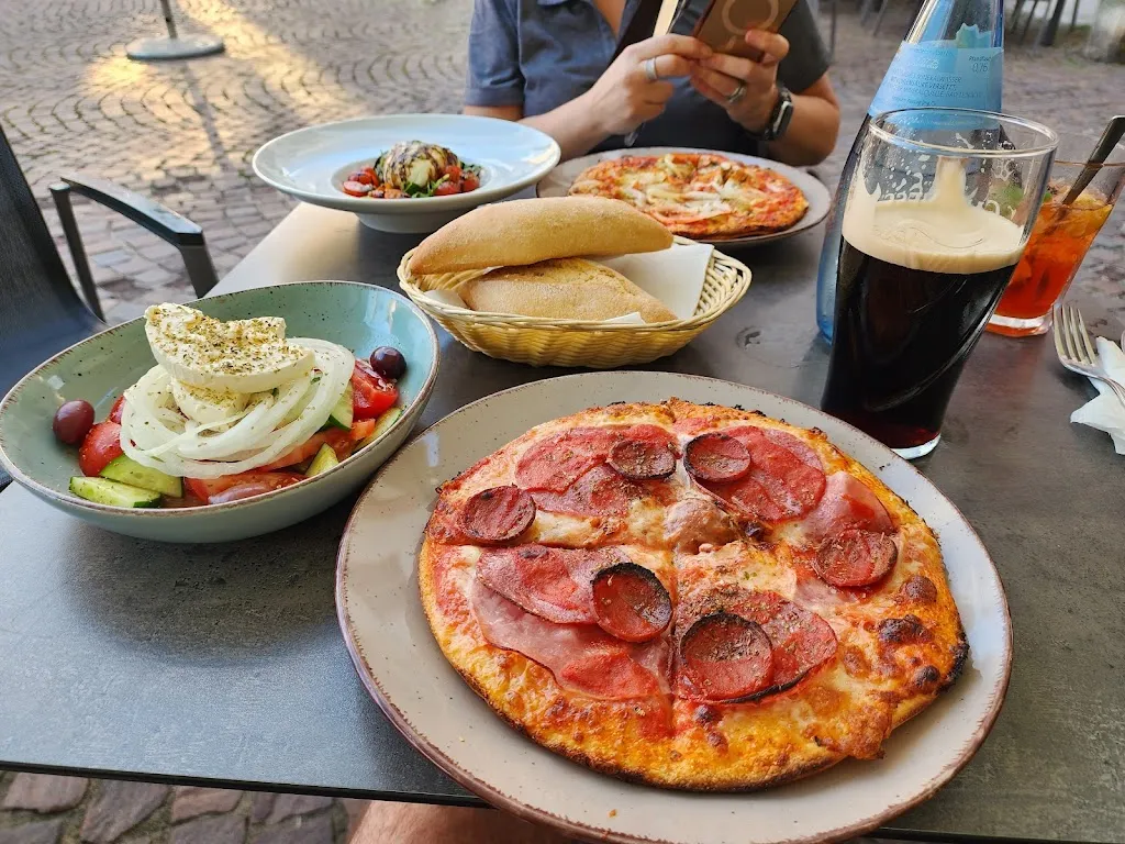 Ben Heselton_Café Europa_Mergentheim_review