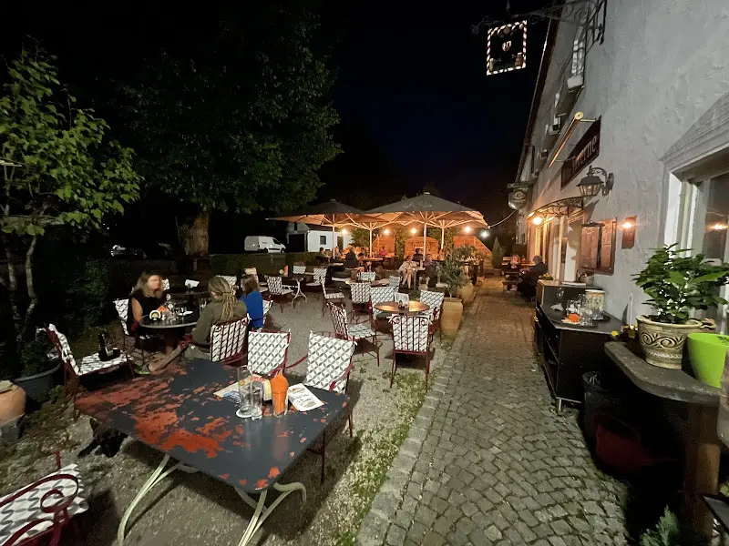 Zur Taverne restaurant in Steingaden