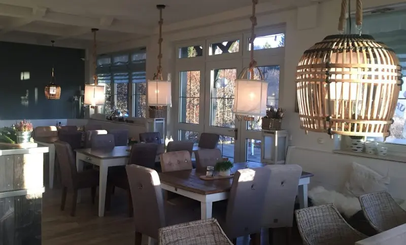 Seestub'n Percha restaurant in Starnberg