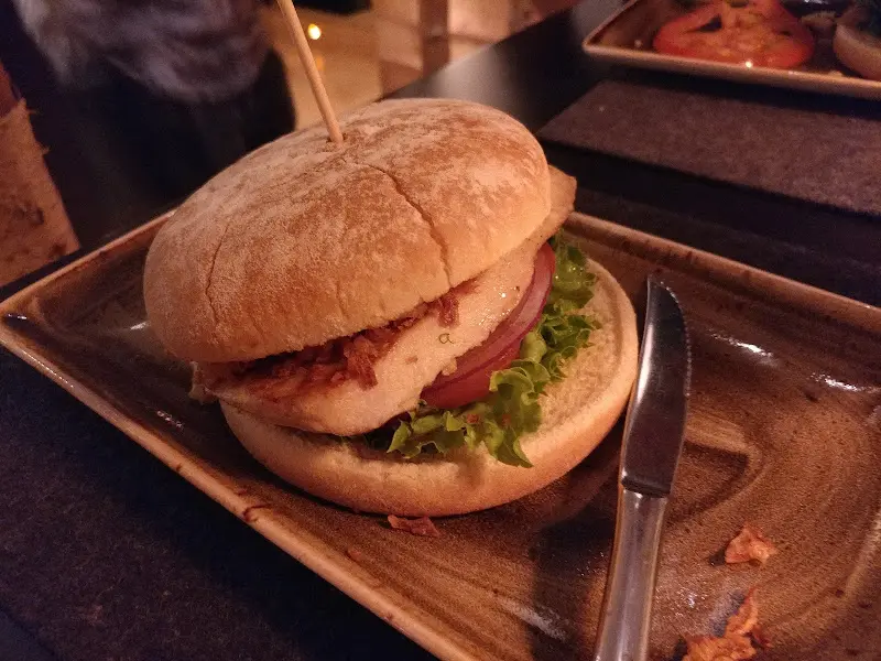 SACHIT VARMA_HANS IM GLÜCK - STARNBERG Georgenbach_Starnberg_review