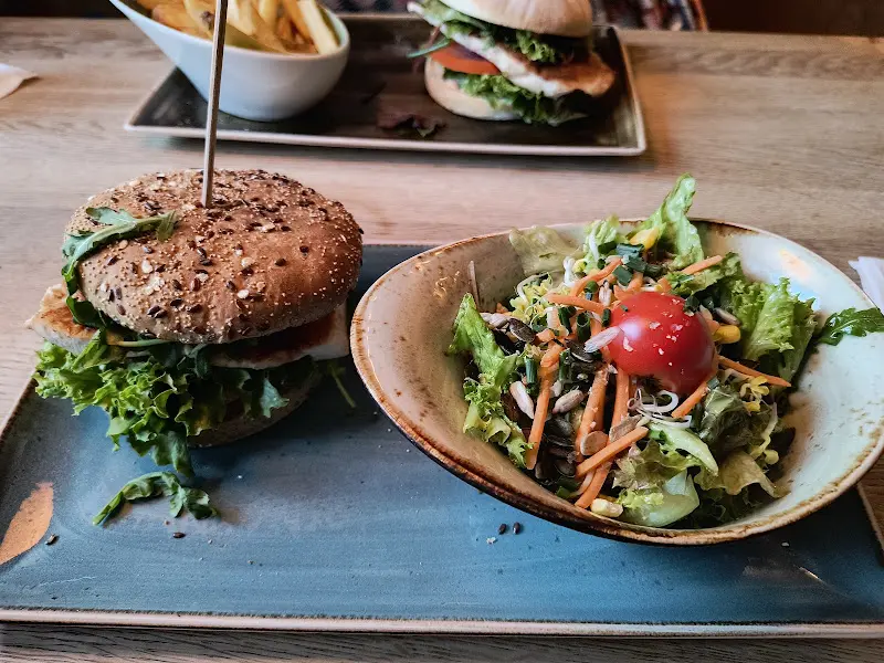 HANS IM GLÜCK - STARNBERG Georgenbach_Starnberg_slider_image_3