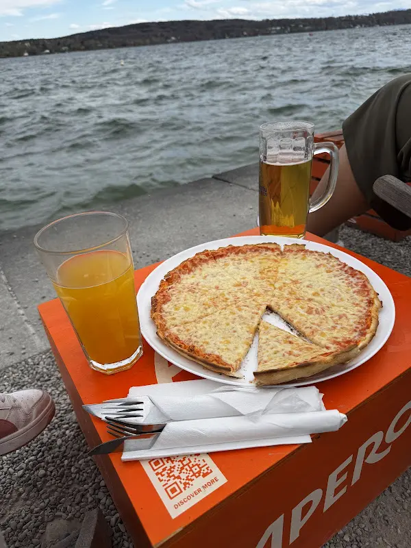 K. Villamizar_Seebar Starnberg_Starnberg_review