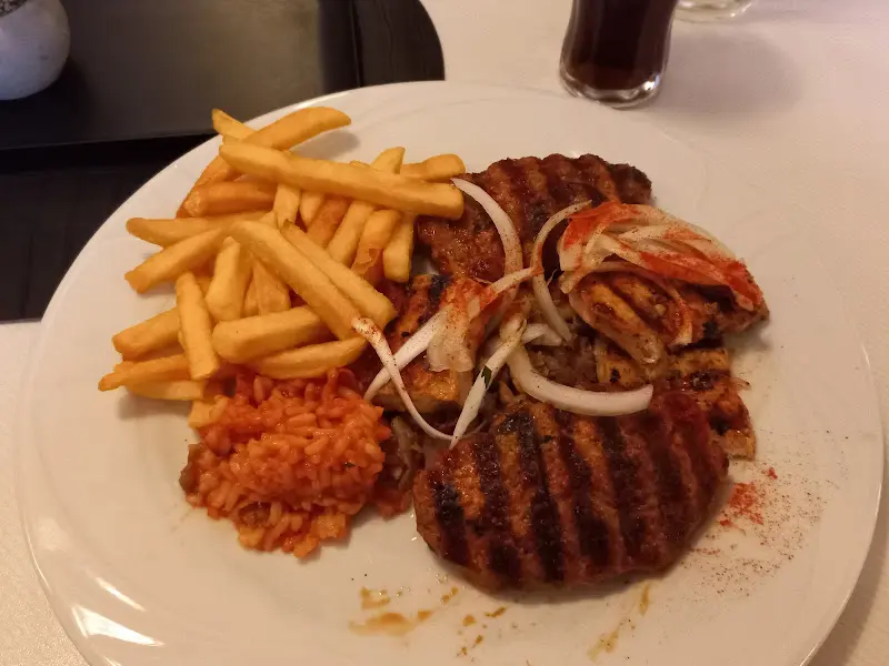 Grill Restaurant Hellas_Steinheim_slider_image_2