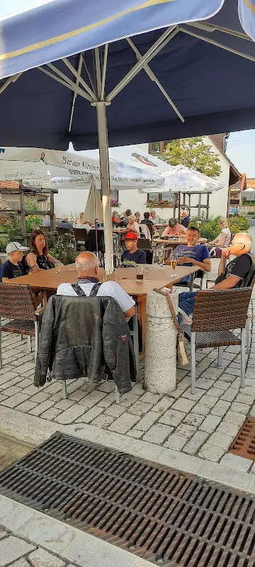 Kleine Kneipe seit 1876 restaurant in Karlstadt
