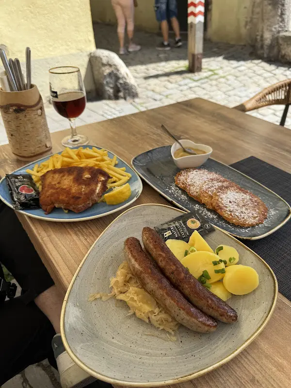 Celestine L_Restaurant Goldenes Lamm_Tauber_review