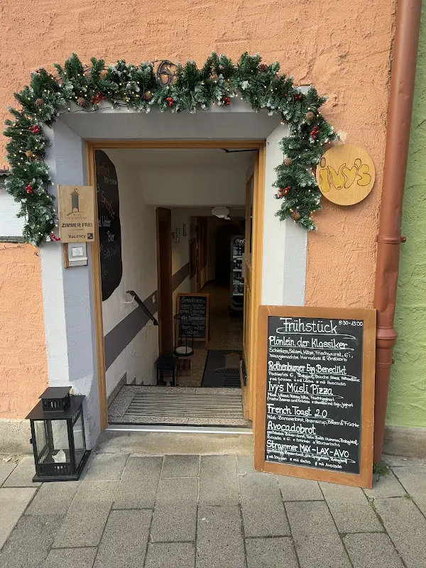 Menu_Ivy‘s Deli_Tauber_image_2