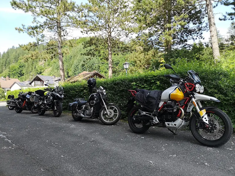 Marko Fischer_Café Kuhnlein_Steinwiesen_review