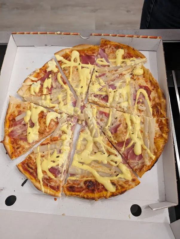 Pizza Etna_Steinwiesen_slider_image_2