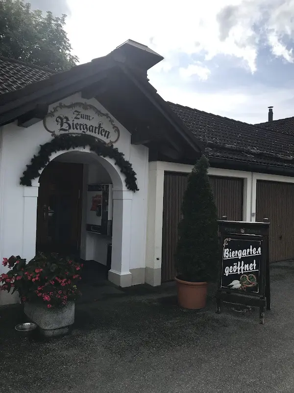 Patrick Hardy_Roiderer Biergarten_Straßlach-Dingharting_review