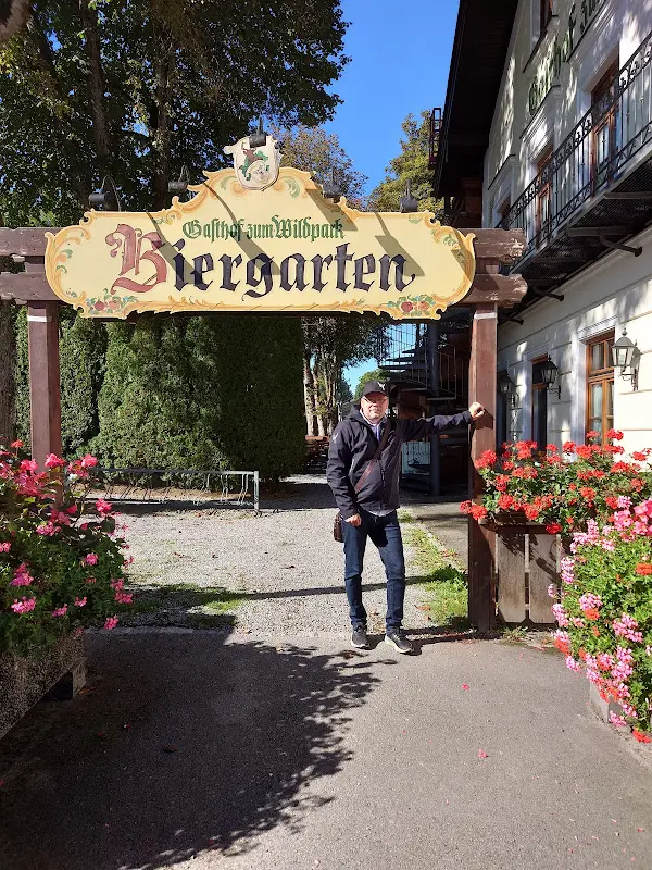 Jari Kiuru_Roiderer Biergarten_Straßlach-Dingharting_review
