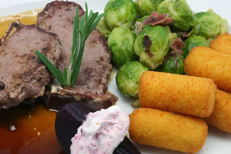 Roiderer Biergarten_Straßlach-Dingharting_slider_image_3