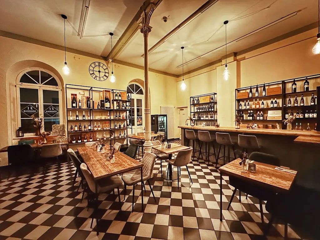 André Rettner_BAHNHOF13_Rappenau_review